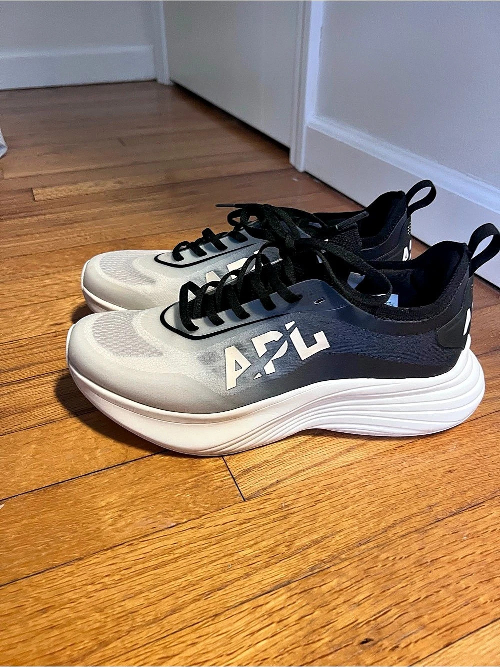 APL Podium Athletic Shoes in Black & White Like New